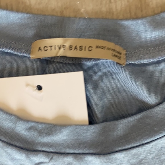 Active Basic Tank - Picture 2 of 2